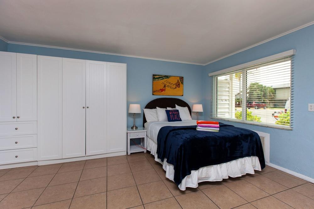 בראדנטון ביץ' Silver Surf Gulf Beach Resort מראה חיצוני תמונה