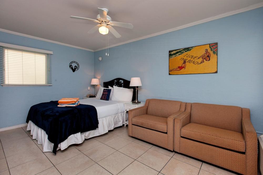 בראדנטון ביץ' Silver Surf Gulf Beach Resort מראה חיצוני תמונה
